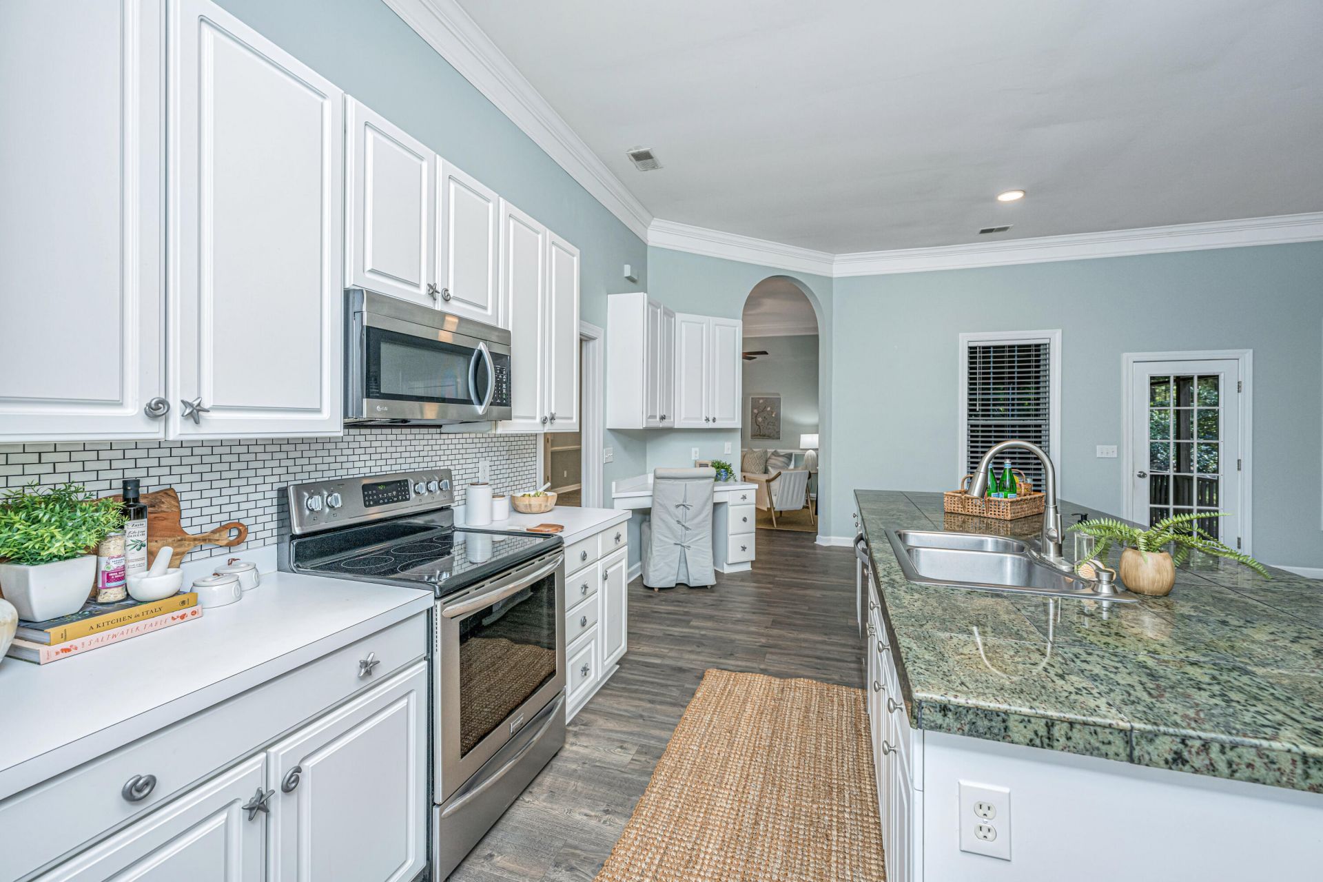 1171 Ballyliffen Drive Photo 8