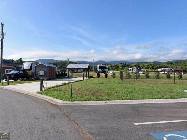 477 Mountain Creek Road, Blairsville, GA 30512