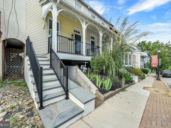 311 E STATE STREET , KENNETT SQUARE, PA 19348