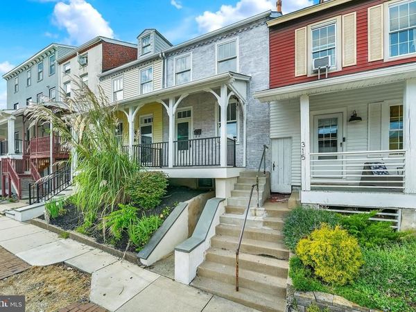 313 E STATE STREET , KENNETT SQUARE, PA 19348