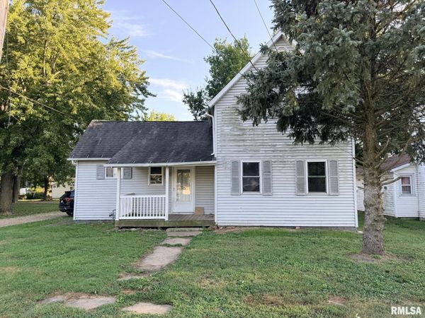 131 E JEFFERSON Street, Cuba, IL 61427