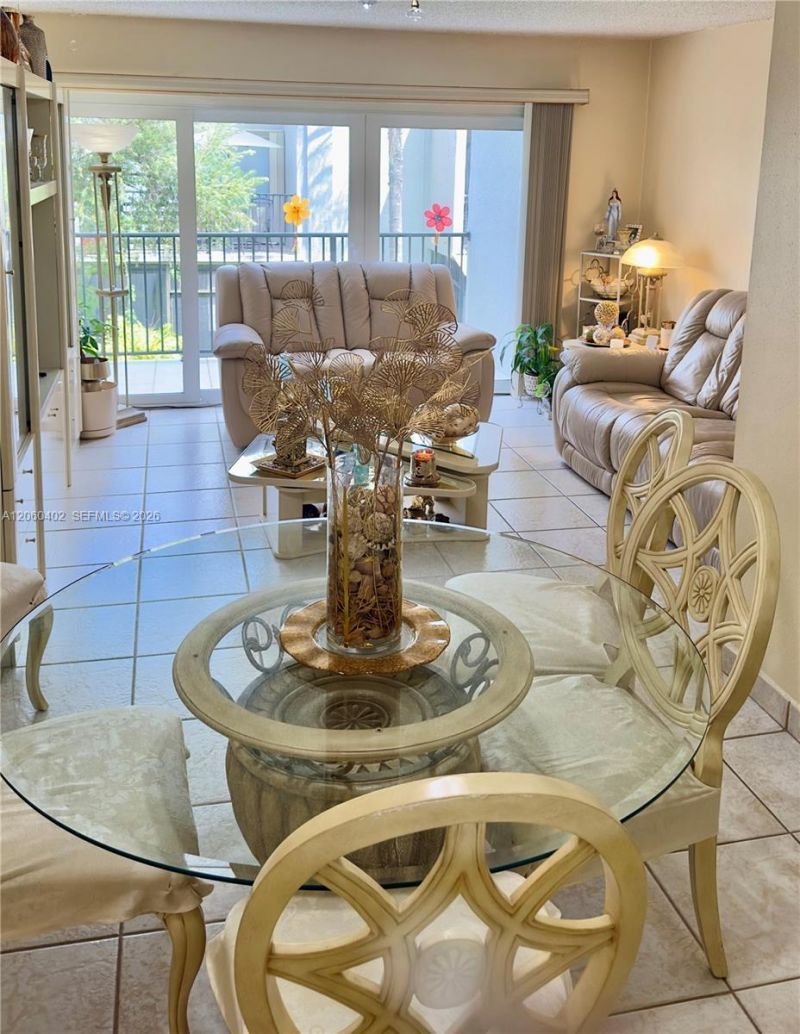 30 NW 87th Ave, Unit C219, Miami, FL 33172 Photo