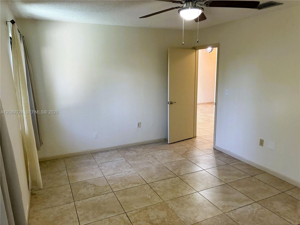 9324 SW 132nd St, Miami, FL 33176 Photo