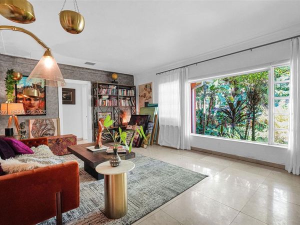 9325 NE 5th Ave , Miami Shores, FL 33138