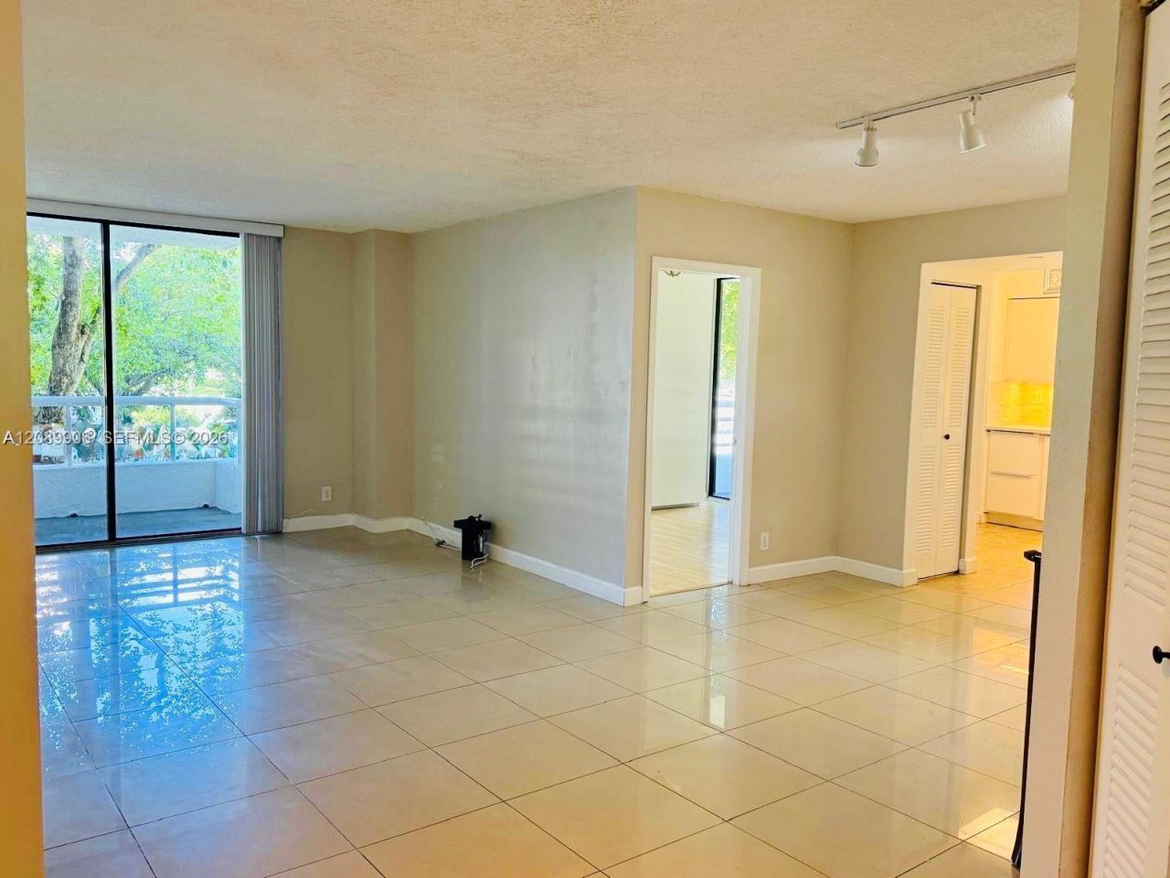 3300 NE 192nd St, Unit 206, Aventura, FL 33180 Photo