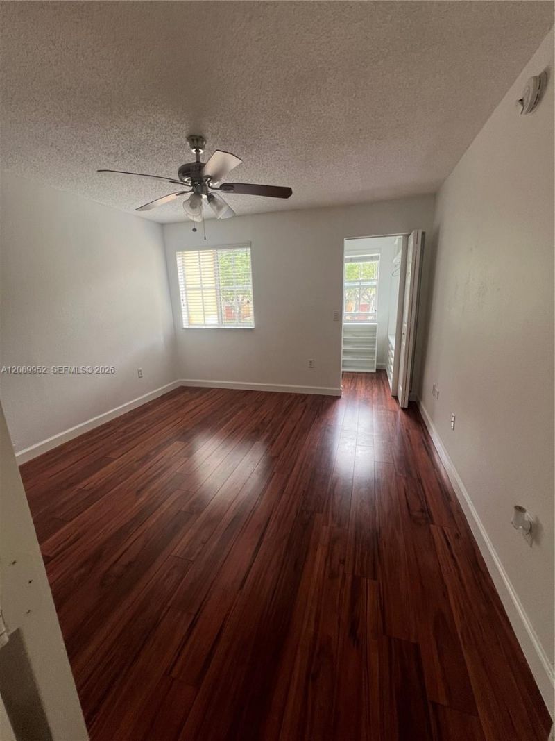 2496 Centergate Dr , Unit 201, Miramar, FL 33025 Photo