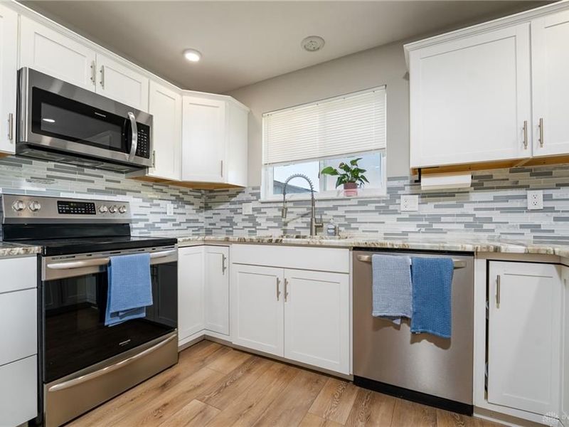 2411 Brown Bark Drive, Beavercreek, OH 45431 Photo 15