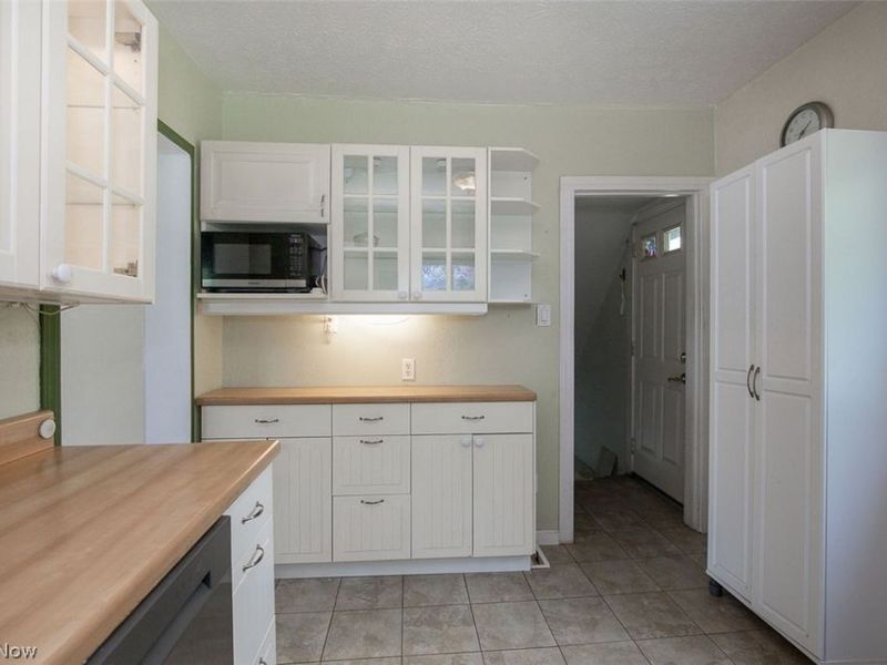 13107 Cranwood Park Boulevard, Garfield Heights, OH 44125 Photo 12