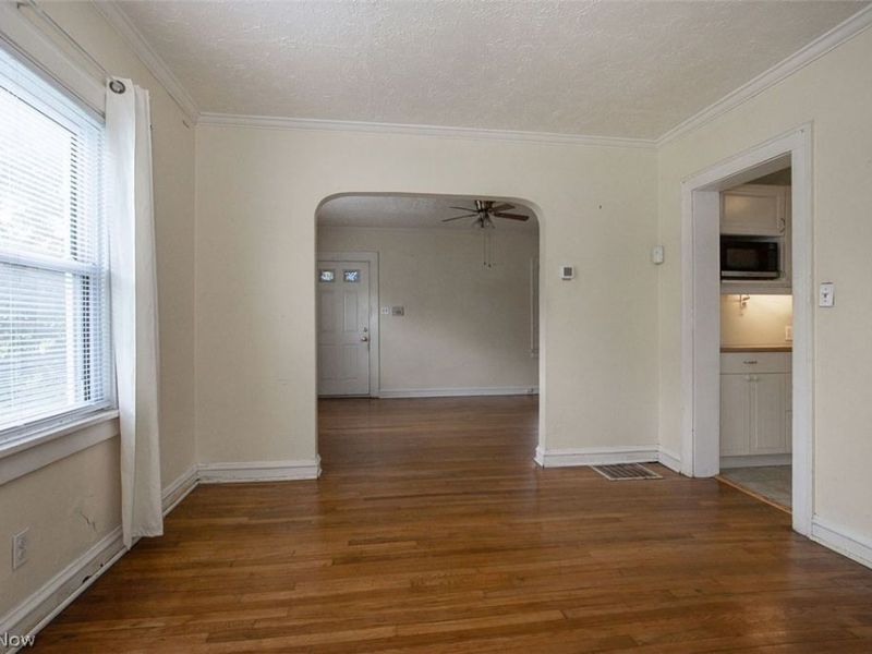 13107 Cranwood Park Boulevard, Garfield Heights, OH 44125 Photo 9
