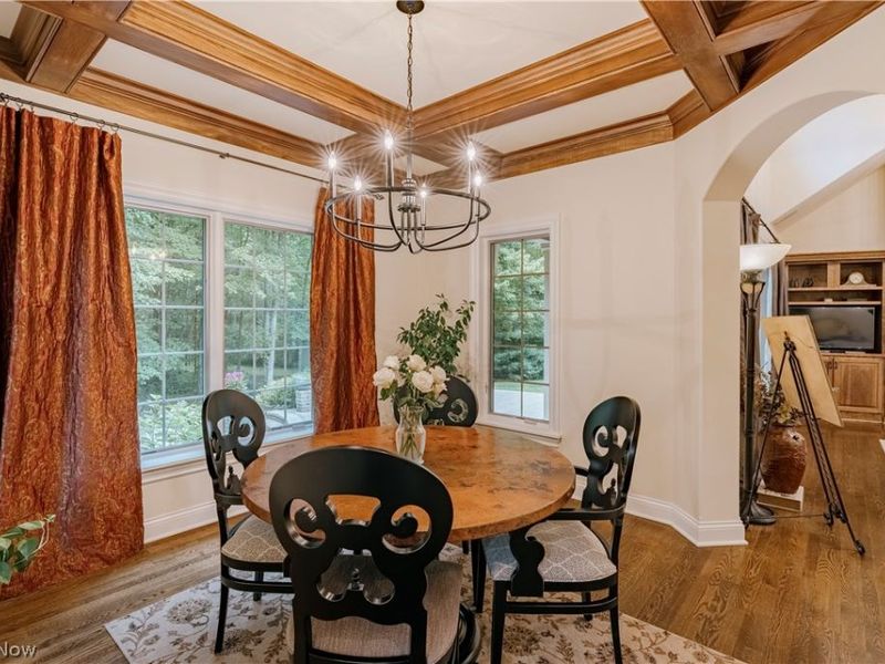 7734 Bainbridge Road, Chagrin Falls, OH 44023 Photo 17