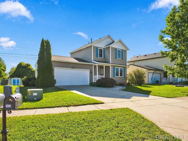 3220 Aberdeen Avenue, Zeeland, MI 49464