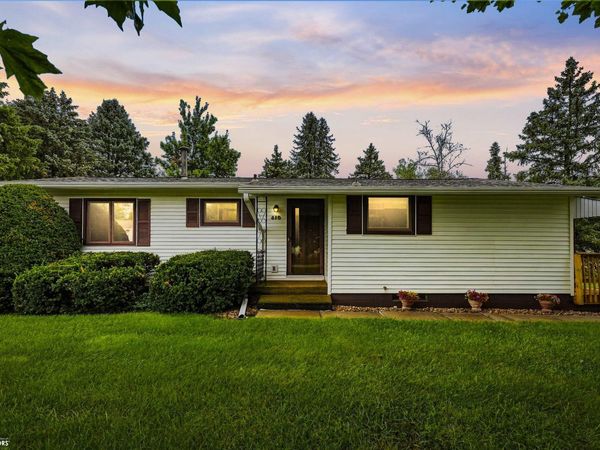 410 4Th Street SW, State Center, IA 50247