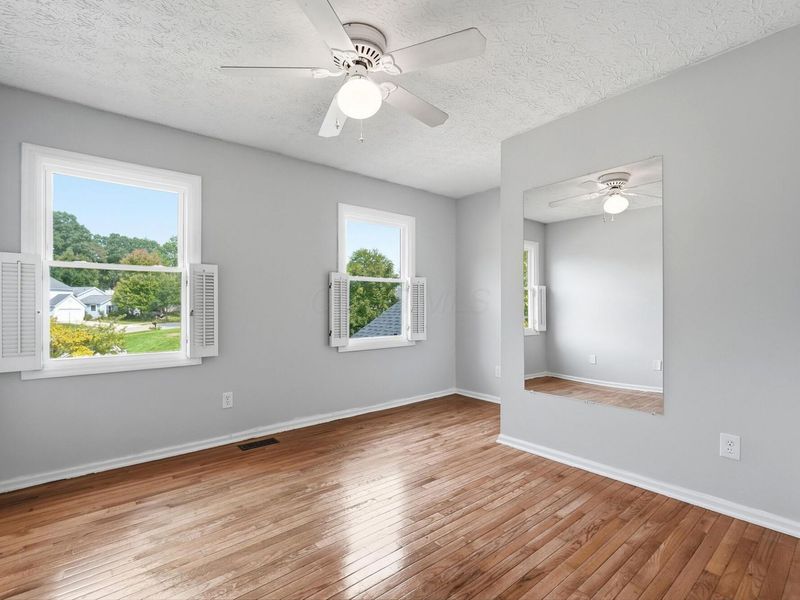 5203 Hickory Grove , Columbus, OH 43214 Photo 28