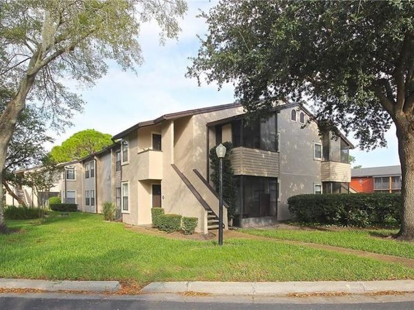 2918 ANTIQUE OAKS CIRCLE , Unit 30, WINTER PARK, FL 32792