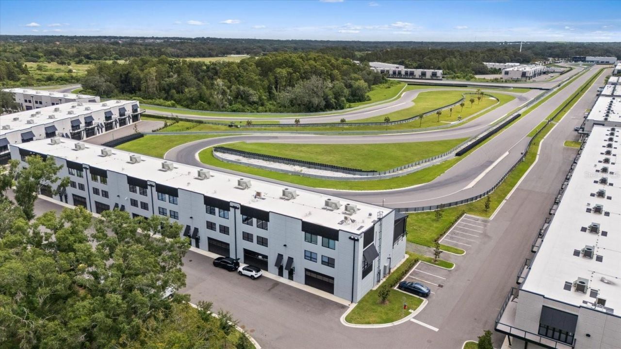 6500 Motor Enclave Way, Unit 1403, Tampa, FL 33610 Photo