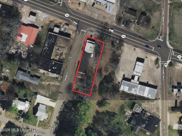 702 E Monticello Street, Brookhaven, MS 39601