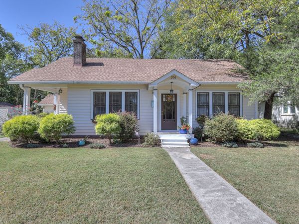 214 Pennsylvania Ave, Lebanon, TN 37087