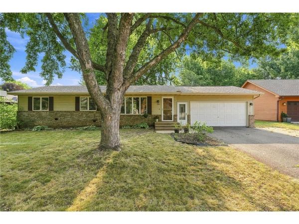 730 Apollo Road, River Falls, WI 54022