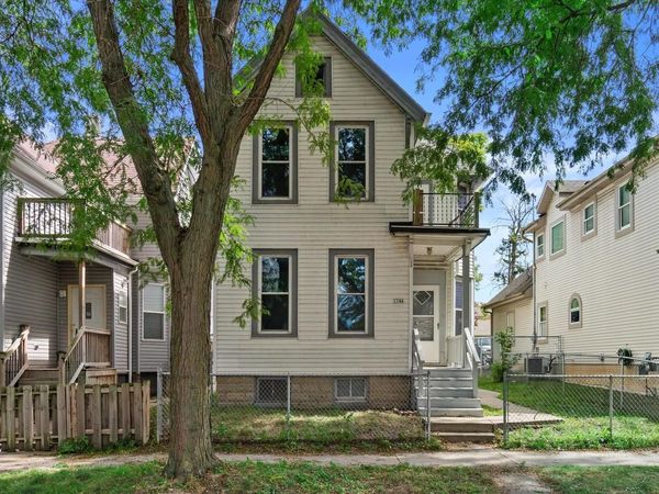 1744 N 18th STREET, Milwaukee, WI 53205