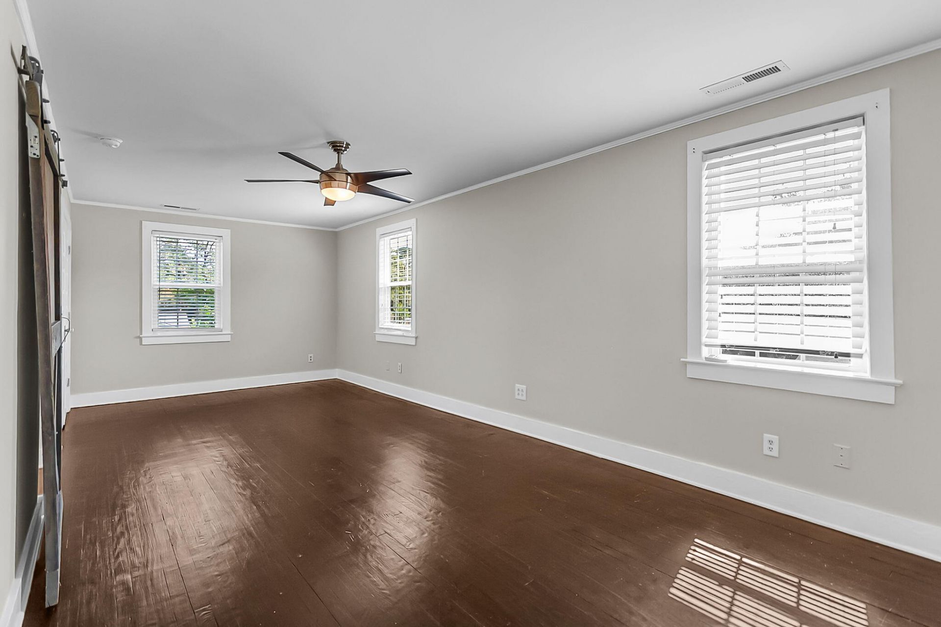 1540 Patterson Avenue Photo 24