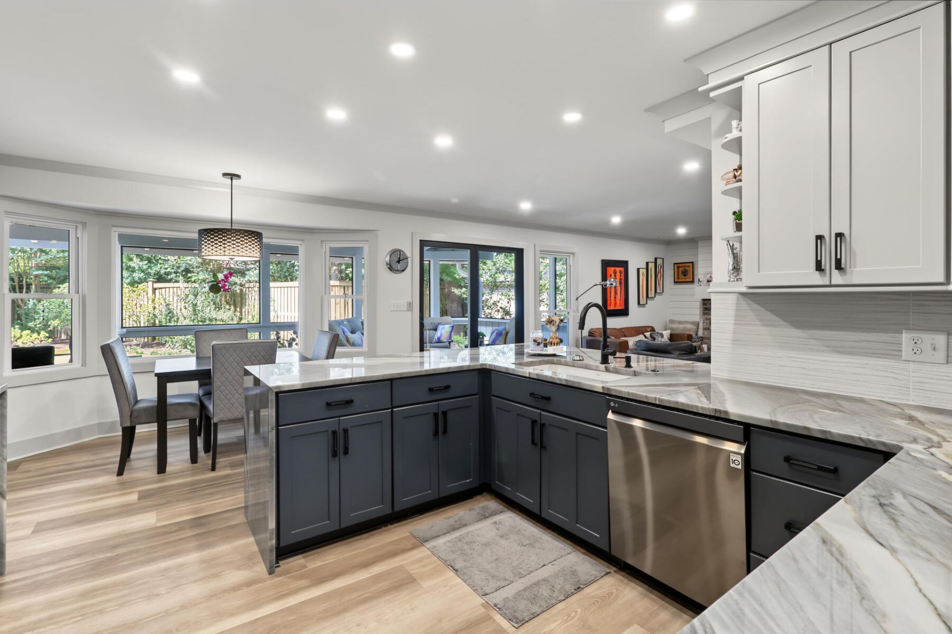 1391 Parkshore Drive Photo 12