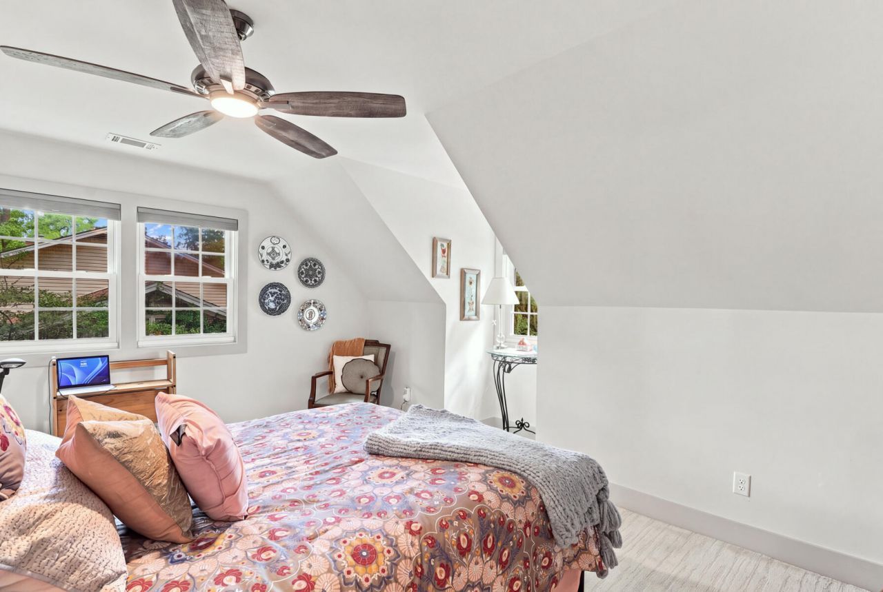 1391 Parkshore Drive Photo 29