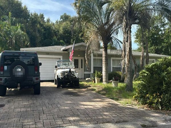 7618 Par Avenue N, Saint Petersburg, FL 33710