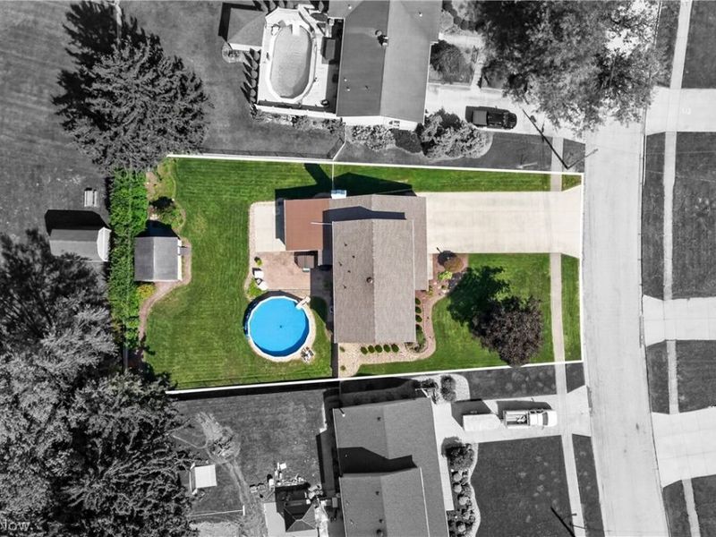764 Havenwood Drive, Youngstown, OH 44512 Photo 3