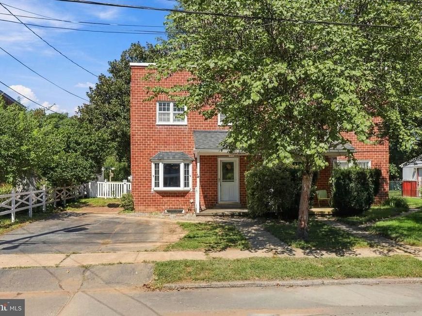 711 Skyline Drive, Lancaster, PA 17601 Main Photo