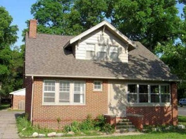1113 N Saginaw Street , Holly Village, Mi 48442
