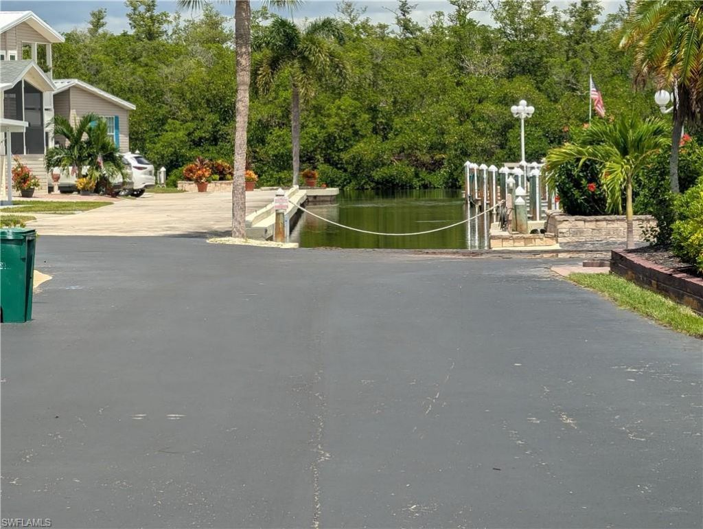 777 Walkerbilt Rd , Naples, FL 34110 Photo