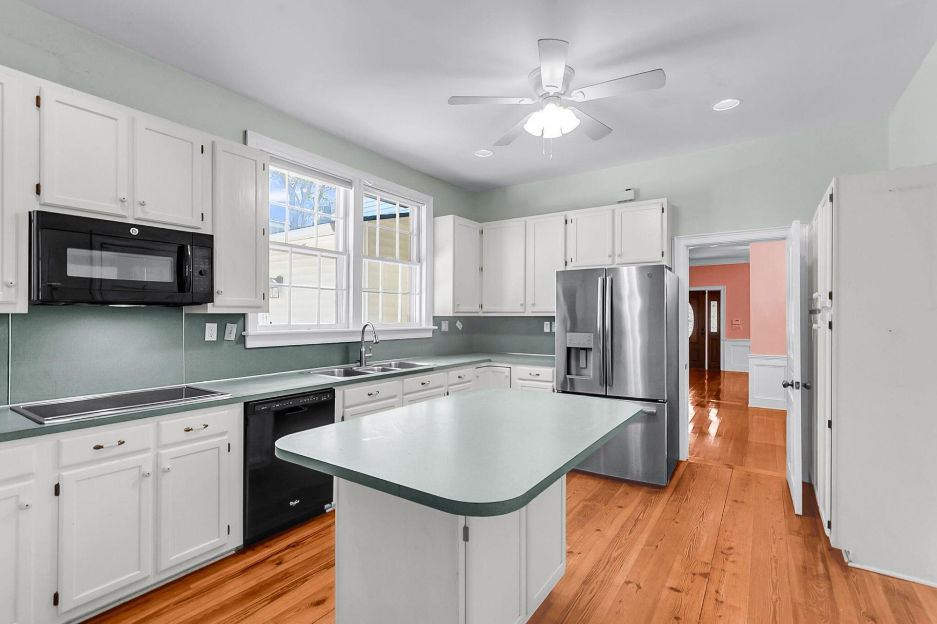 1718 Middle Street Photo 16