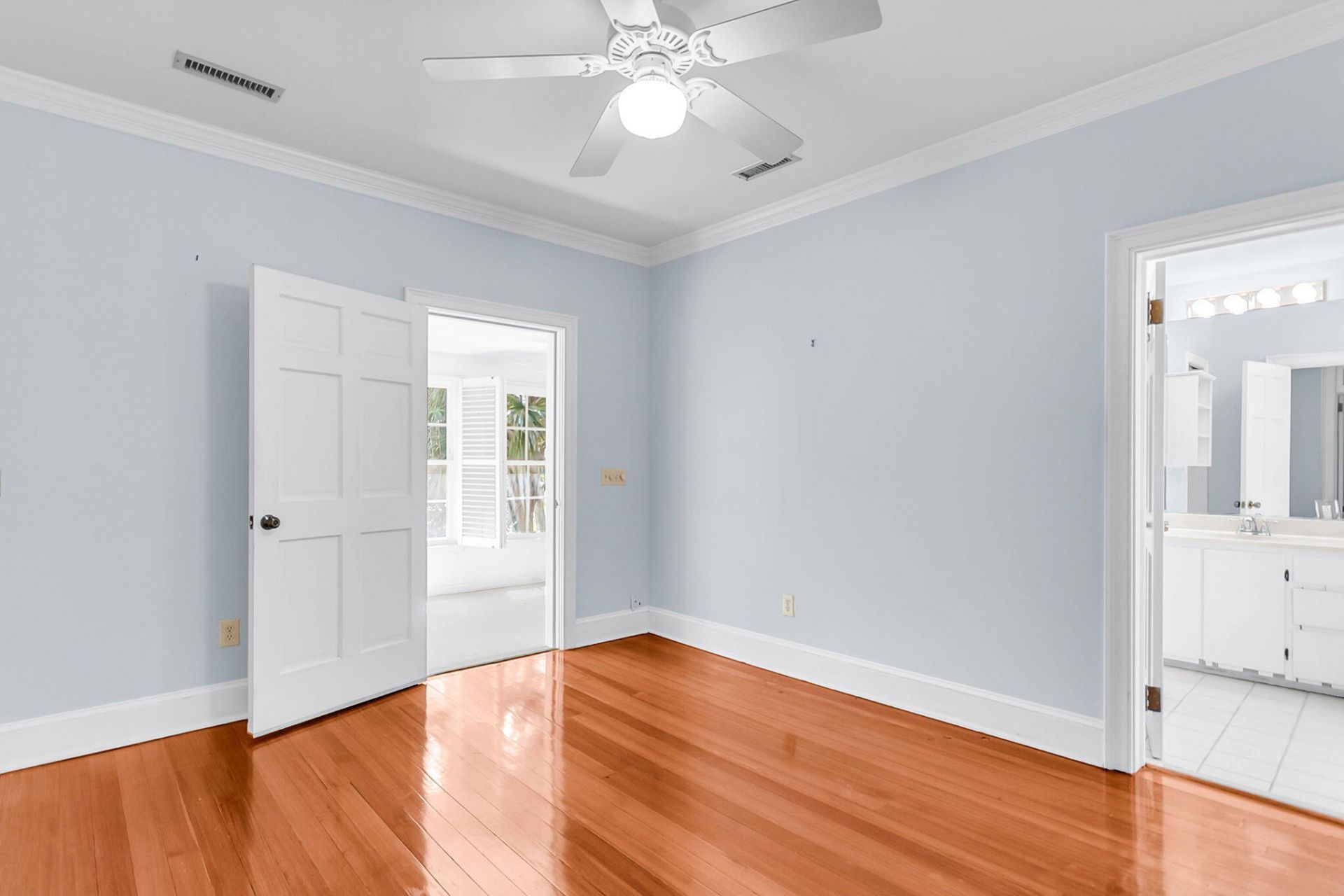 1718 Middle Street Photo 25
