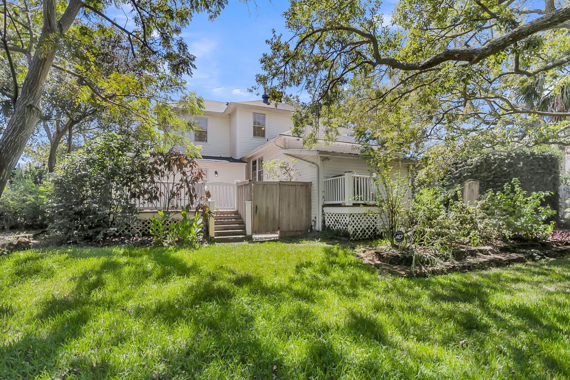 1718 Middle Street Photo 40