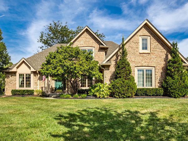 10415 Woods Edge Drive , Fishers, IN 46037