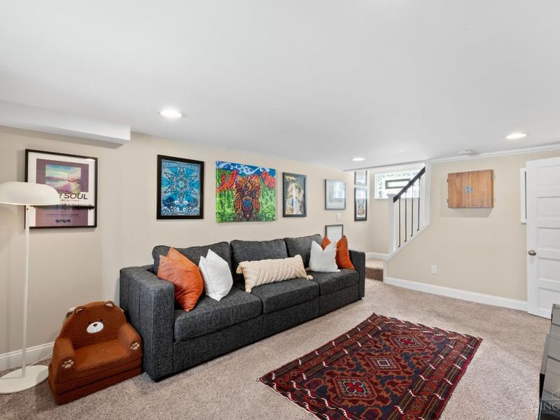 3961 Marburg Avenue, Cincinnati, OH 45209 Photo 28