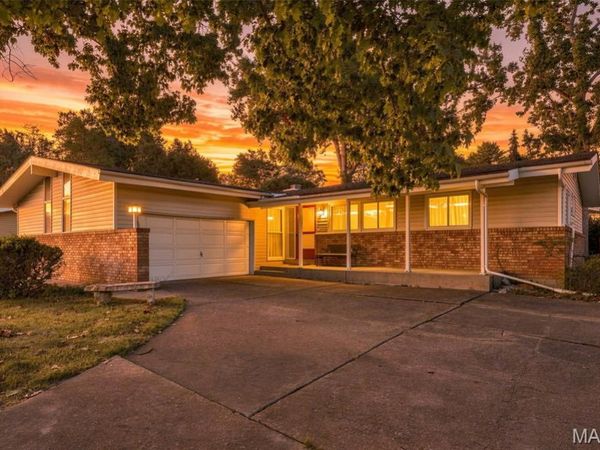 1658 Rathford Drive, Unincorporated, MO 63146