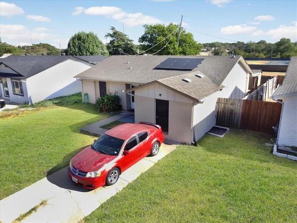 705 Parker Circle , Garland, TX 75040