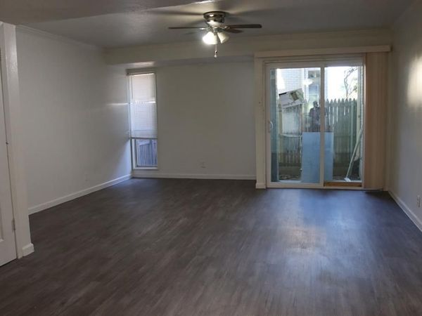928 S Weatherred Drive, Richardson, TX 75080