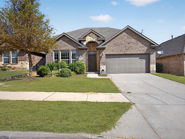 928 Slate Lane , Celina, TX 75009