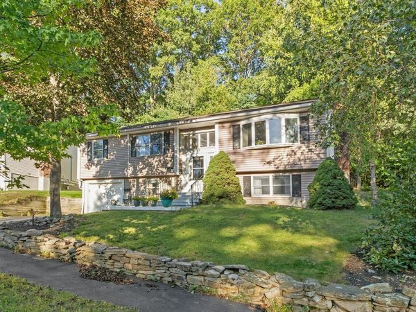 77 Darnell Road, Worcester, MA 01606