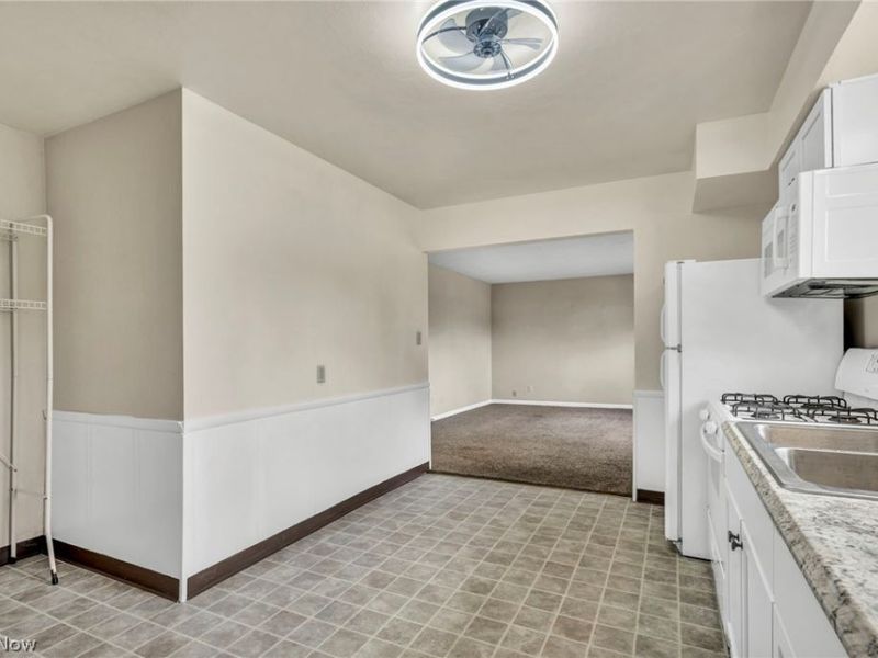 15 Filmore Avenue , Cuyahoga Falls, OH 44221 Photo 6
