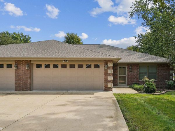 1100 Perry Street N, Mount Pleasant, IA 52641