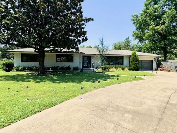 4051 E 46th Place , Tulsa, OK 74135