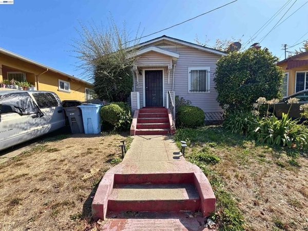 1514 Russell St , Berkeley, CA 94703
