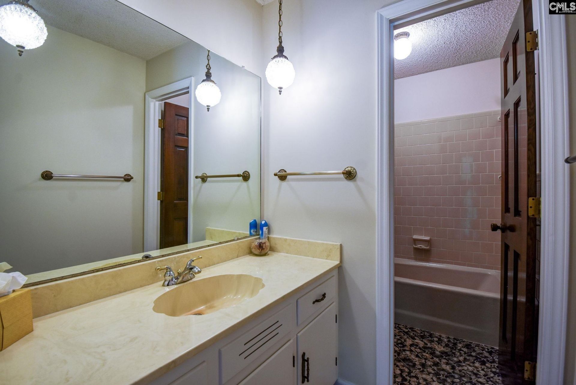 831 Statler Road  Photo 21