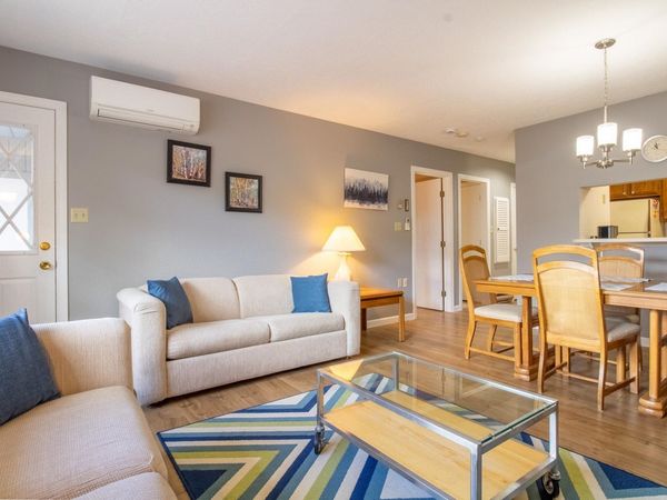 193 Main Street, Unit 213, Woodstock, NH 03262