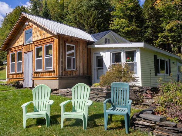 7053 County Road, Calais, VT 05648