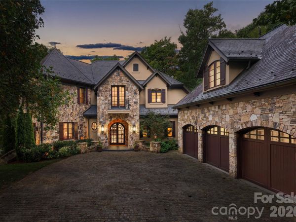 204 Secluded Hills Lane, Arden, NC 28704