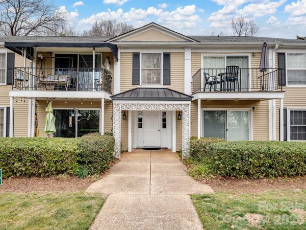 7034 Quail Hill Road , Charlotte, NC 28210